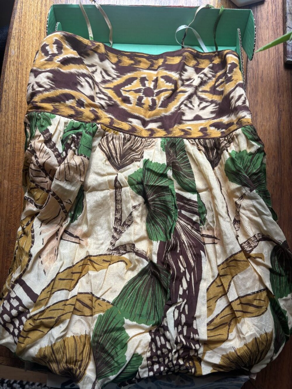 FarmRio | Sand Foliage Sketch Maxi Dress - Picture 4 of 4